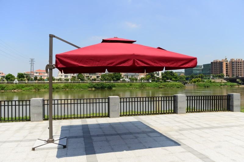 What are the best materials for a rust-resistant sun umbrella?(pic1)